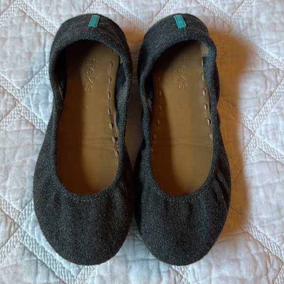 Tieks Shoes - Tieks Gray Wool - sz 6